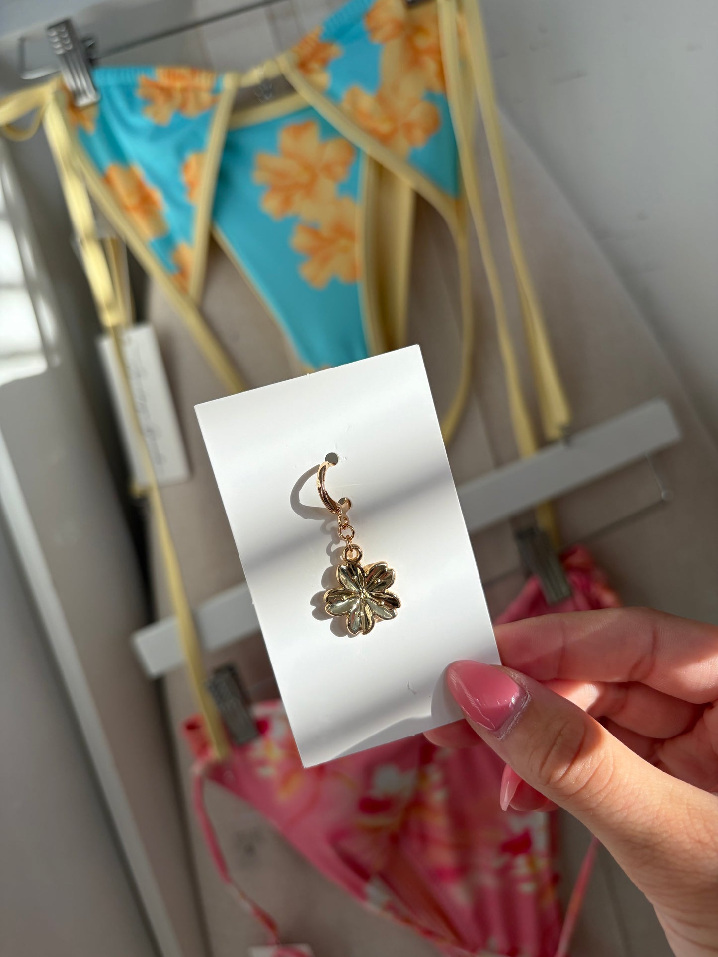 Flower charm