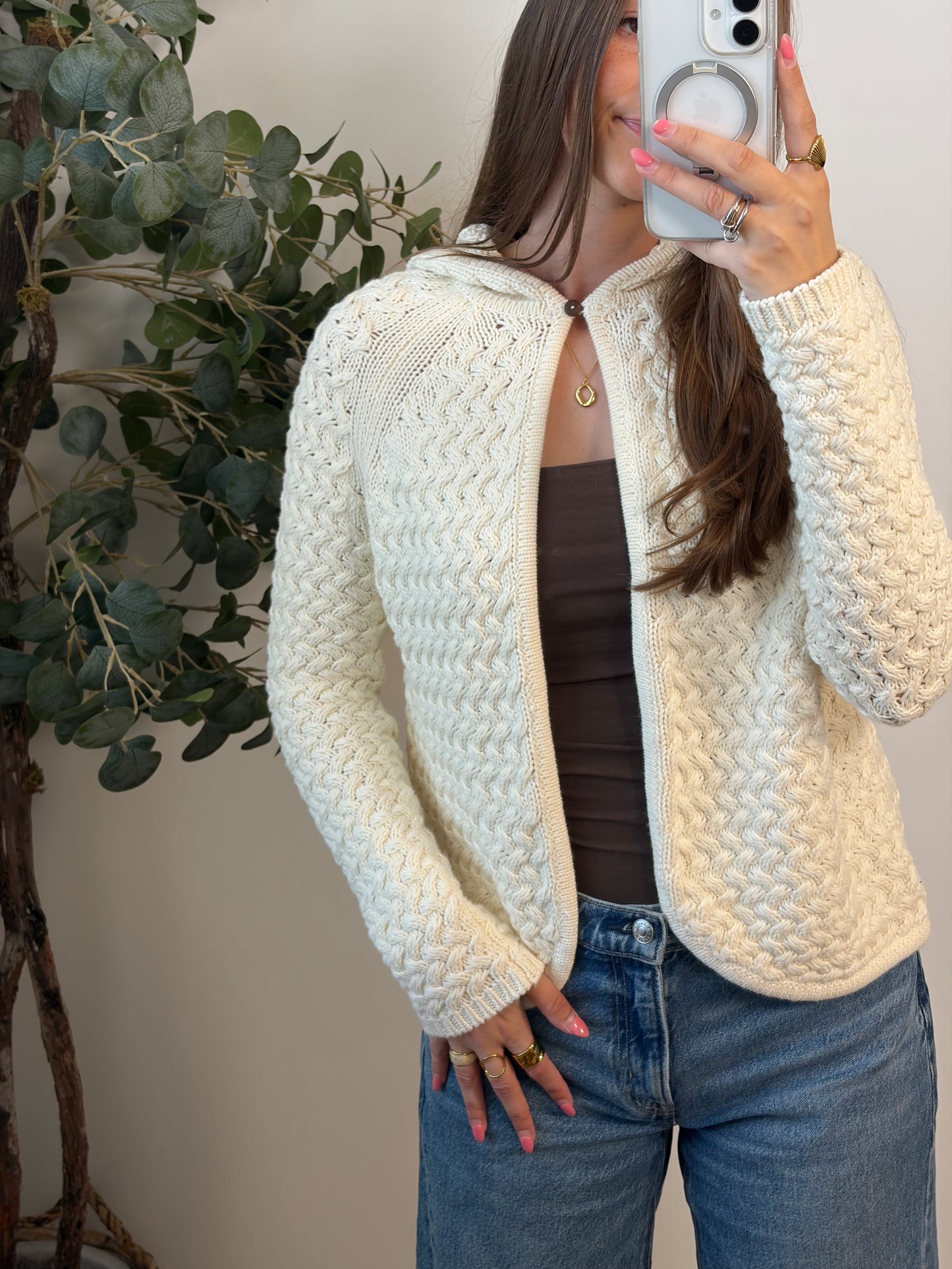 One Button Knit Cardigan