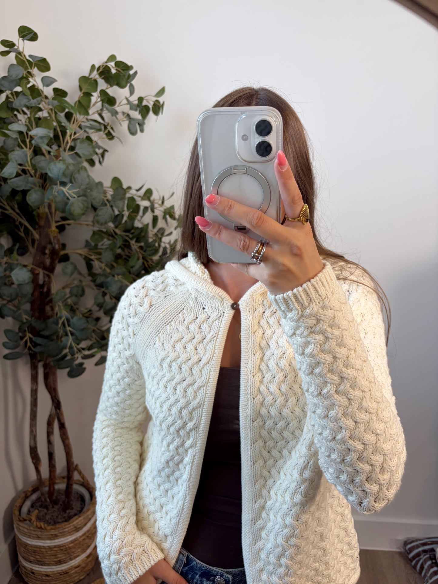 One Button Knit Cardigan