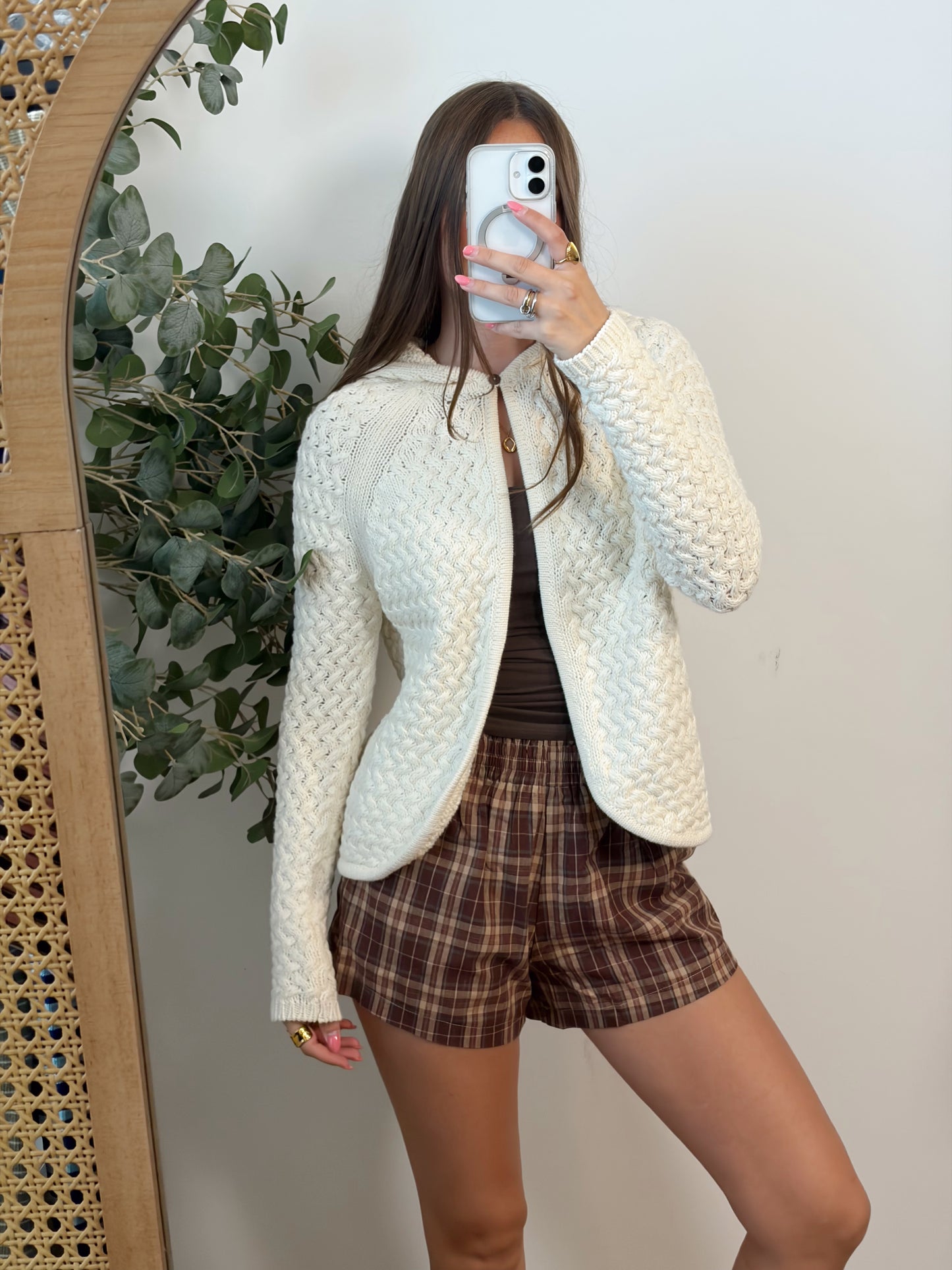 One Button Knit Cardigan