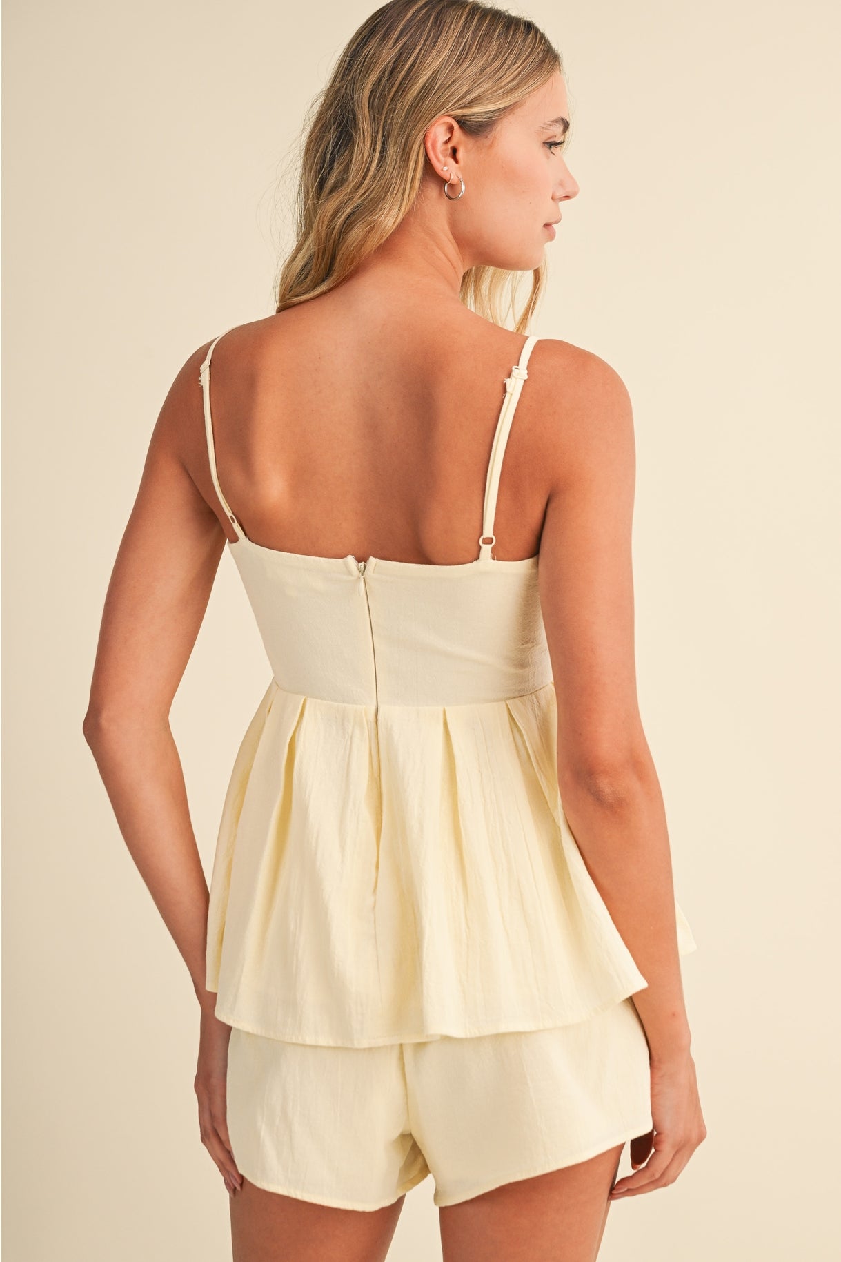 Butter Coast Linen Set