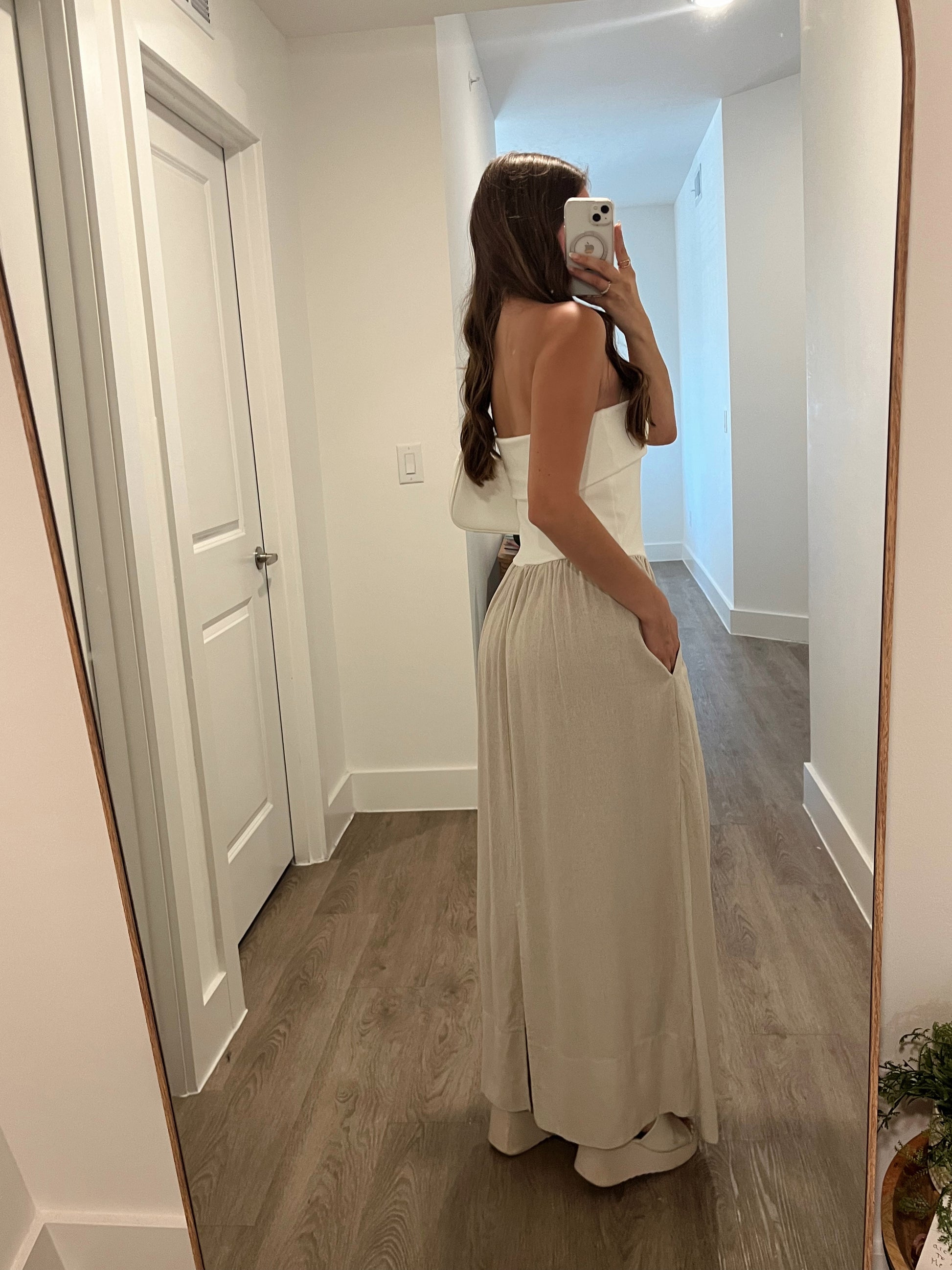 Golden Hour Linen Maxi Dress RESTOCK Chasing Bliss Boutique Golden Hour Linen Maxi Dress RESTOCK Chasing Bliss Boutique