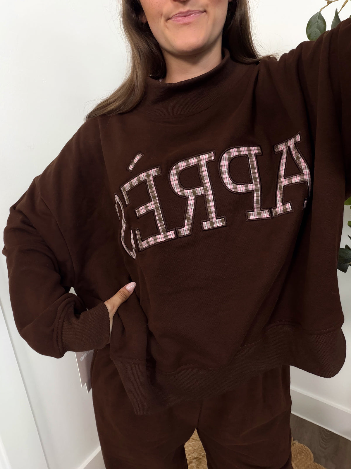 Apres Mockneck
