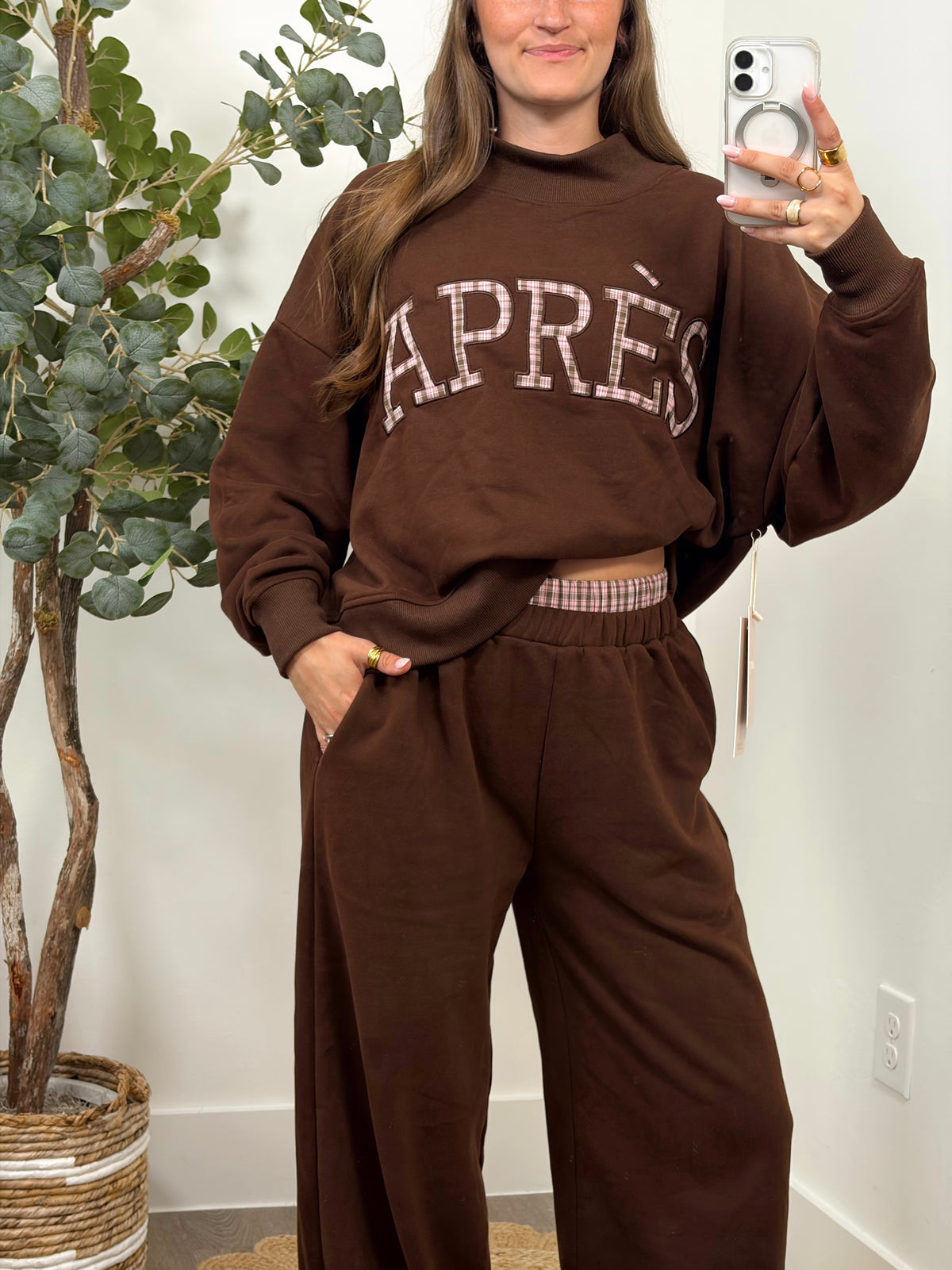 Apres Mockneck